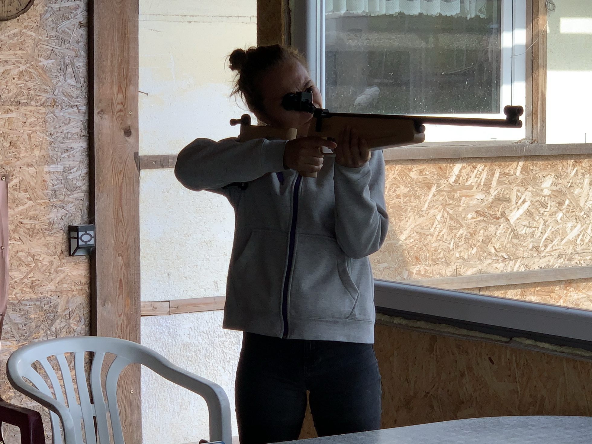 22
